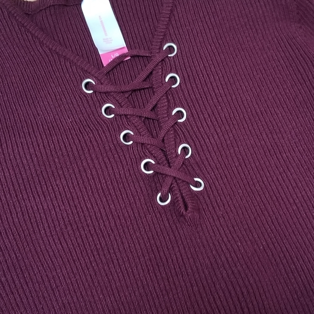 NO BOUNDARIES | LACE FRONT RIBBED SWEATER TOP, LG